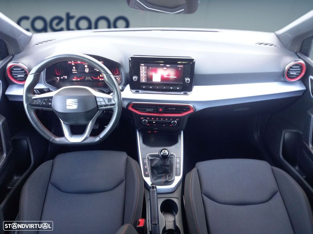 SEAT Arona 1.0 TSI FR - 11