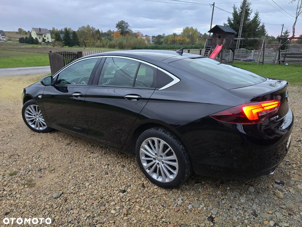 Opel Insignia 2.0 CDTI 4x4 GSi S&S - 4