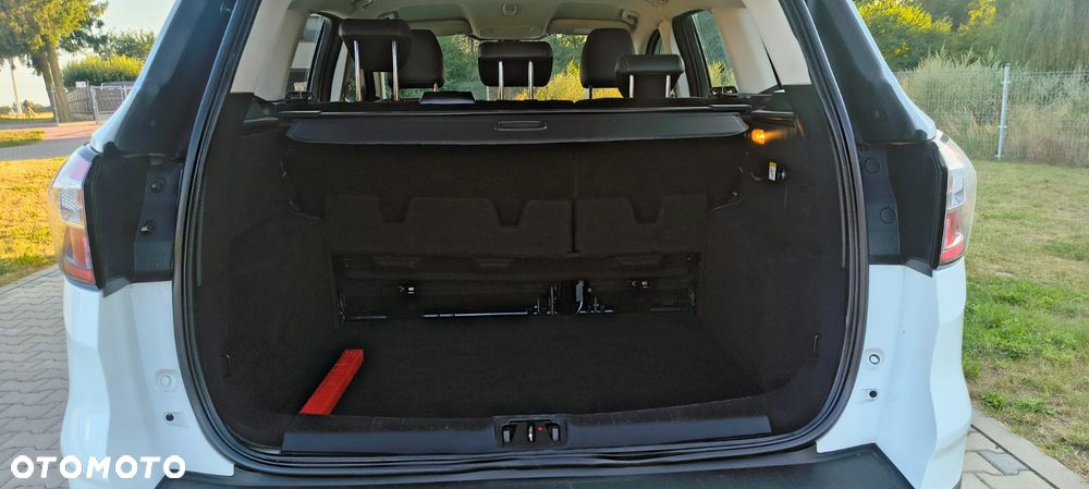 Ford Kuga 2.0 TDCi AWD Titanium - 14