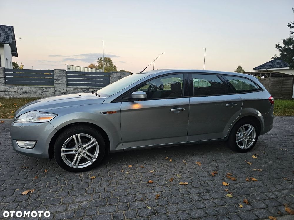 Ford Mondeo - 17