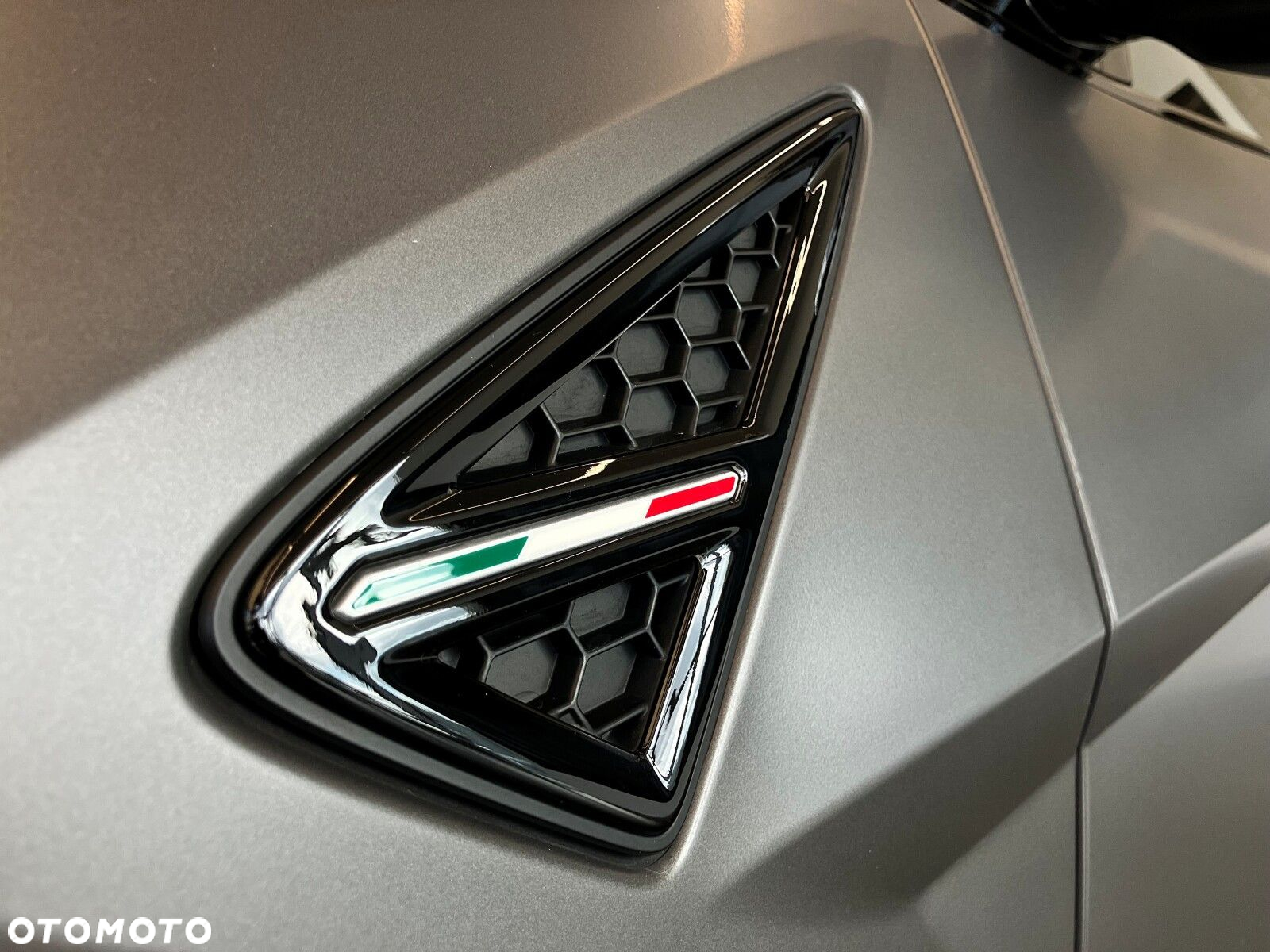 Lamborghini Urus - 27