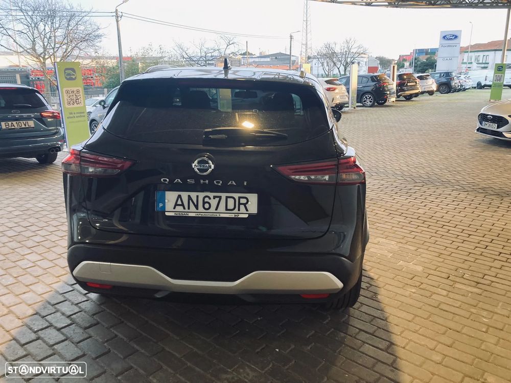 Nissan Qashqai 1.3 DIG-T N-Connecta Xtronic - 5