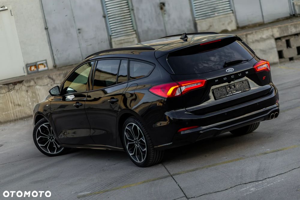 Ford Focus - 19