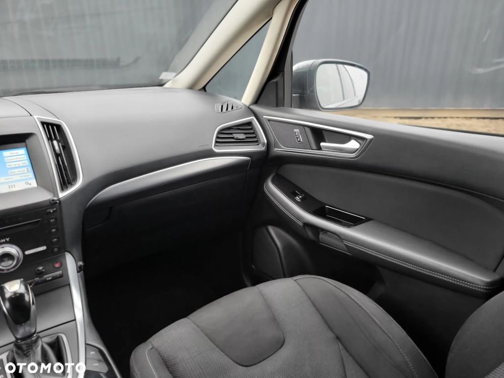 Ford S-Max 2.0 TDCi Titanium PowerShift - 14