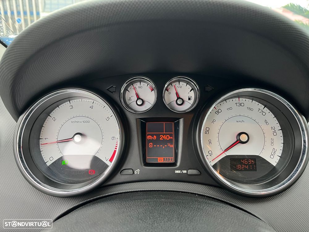 Peugeot 308 CC 155 THP Platinum - 24