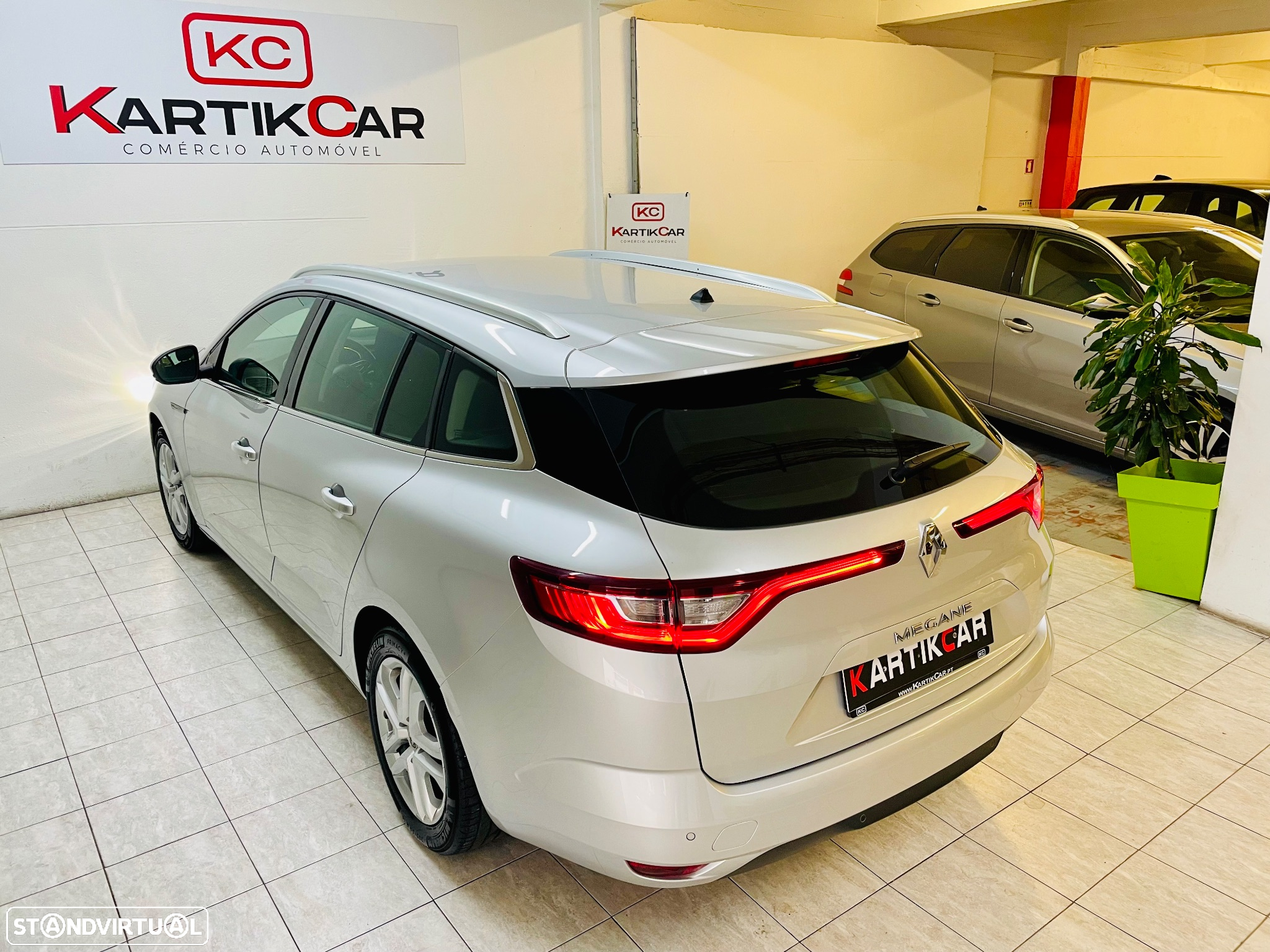 Renault Mégane Sport Tourer BLUE dCi 115 INTENS - 10