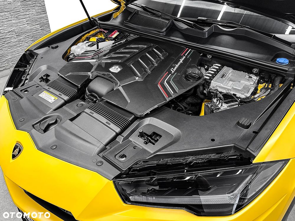 Lamborghini Urus - 6
