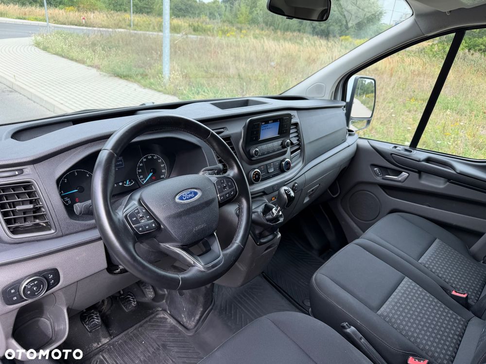 Ford Transit Custom - 10