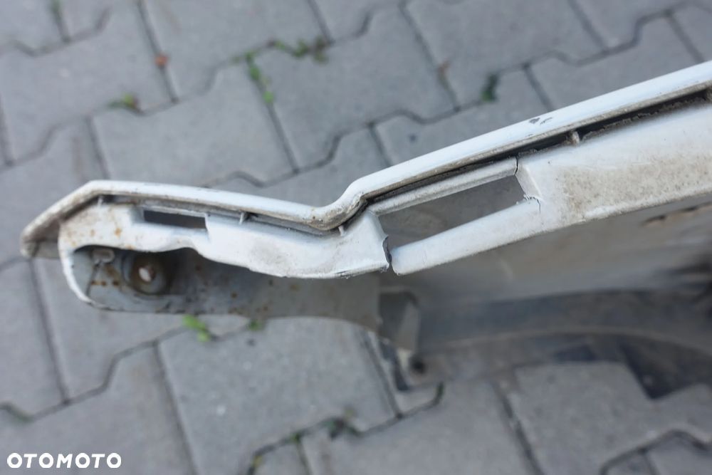 ZDERZAK PRZEDNI OPEL ASTRA H III - 12