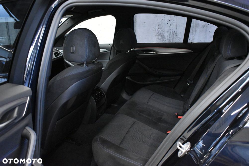 BMW Seria 5 520d xDrive M Sport sport - 20
