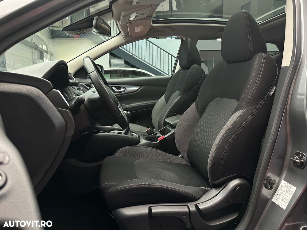 Nissan Qashqai 1.3 DIG-T N-CONNECTA - 20