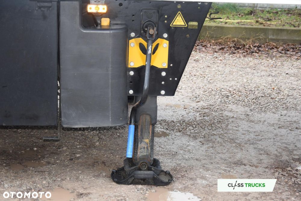 Schmitz Cargobull SKO FP 60 Carrier Vector 1550 - 13