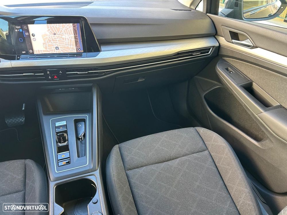 VW Golf 1.0 eTSI Life DSG - 20