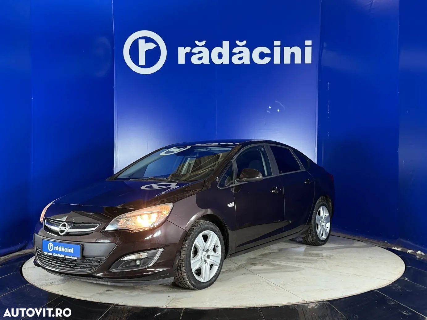 Opel Astra - 1