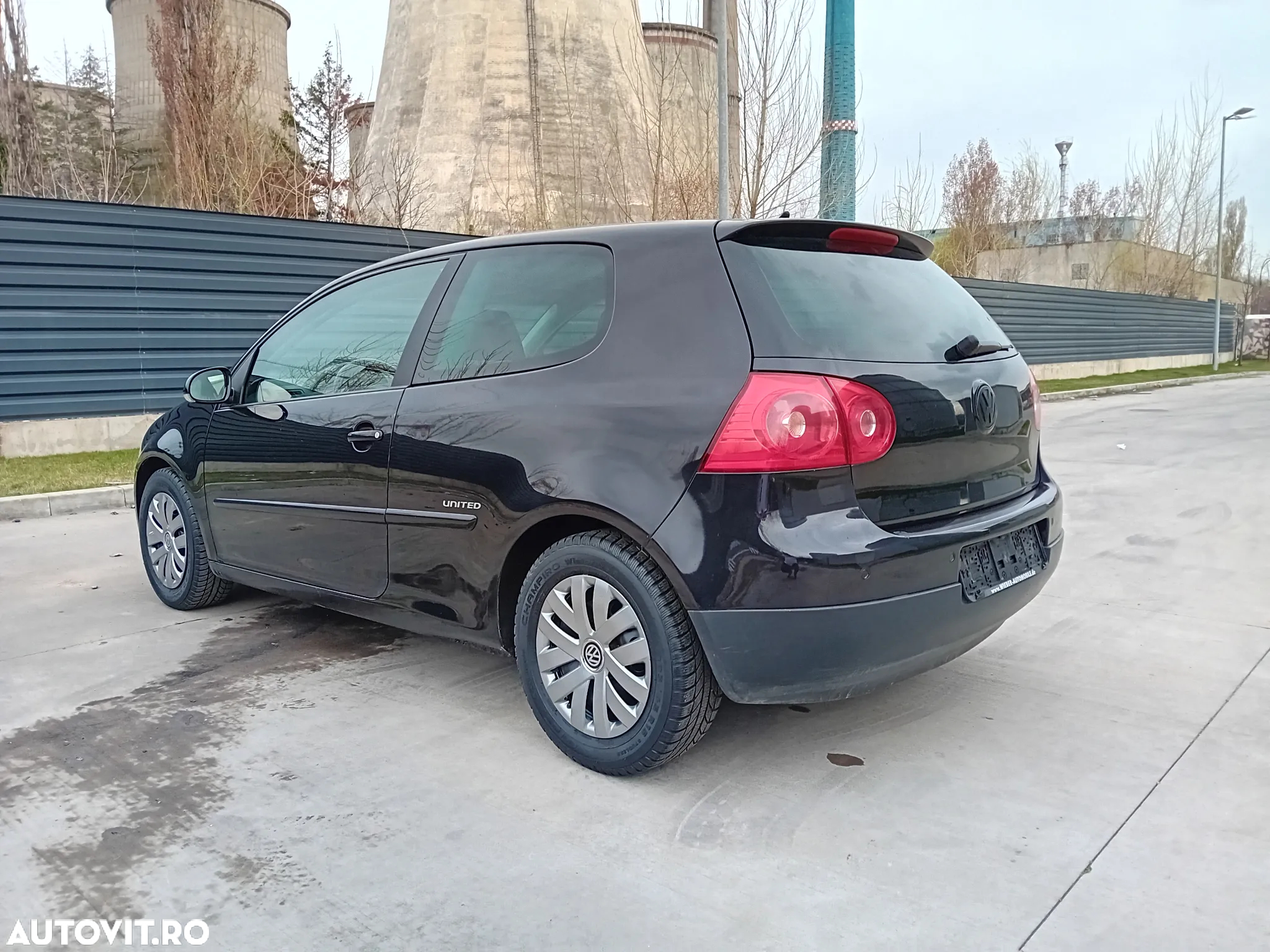 Volkswagen Golf 1.4 FSI Sportline - 3