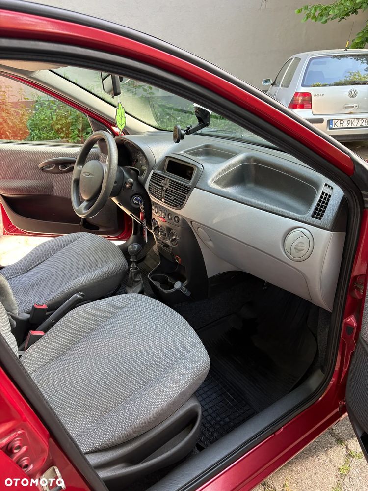Fiat Punto 1.2 8V - 23