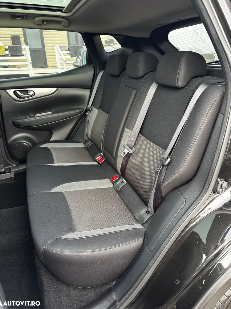 Nissan Qashqai 1.7D 150CP ALL MODE 4X4-I X-TRONIC N-Connecta - 15