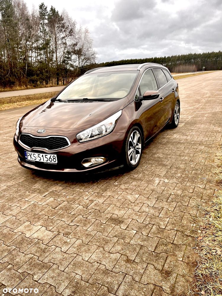 Kia Ceed - 1