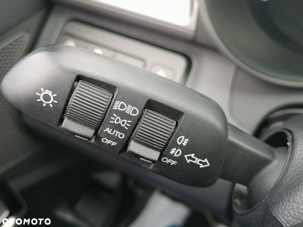 SsangYong/KGM Tivoli 1.6 Quartz - 30