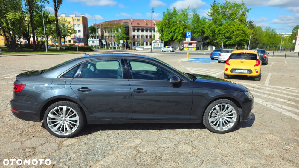Audi A4 Limousine 2.0 TFSI ultra S tronic design - 9