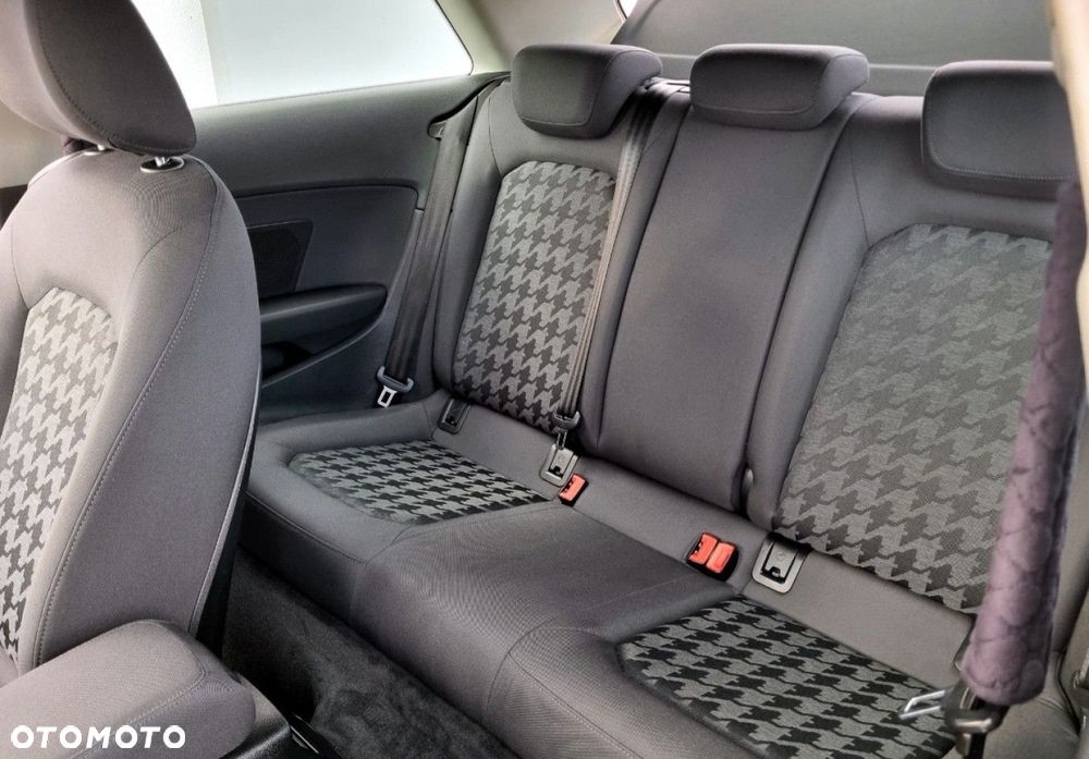 Audi A3 Sportback - 25