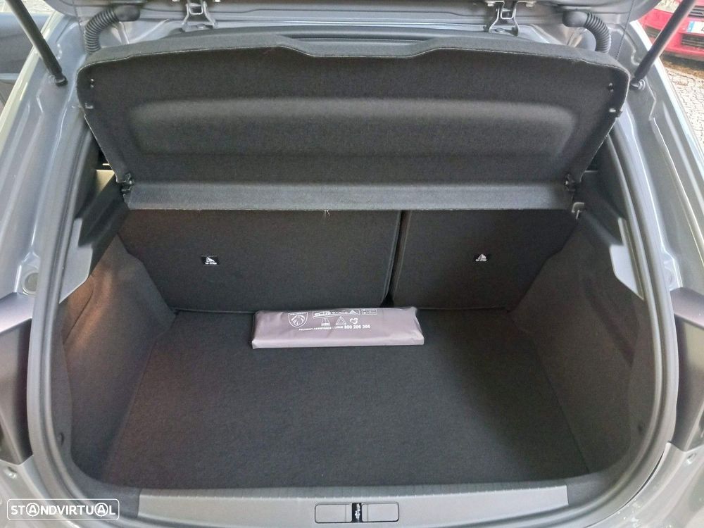 Peugeot 208 1.2 Hybrid Allure e-DCS6 - 33