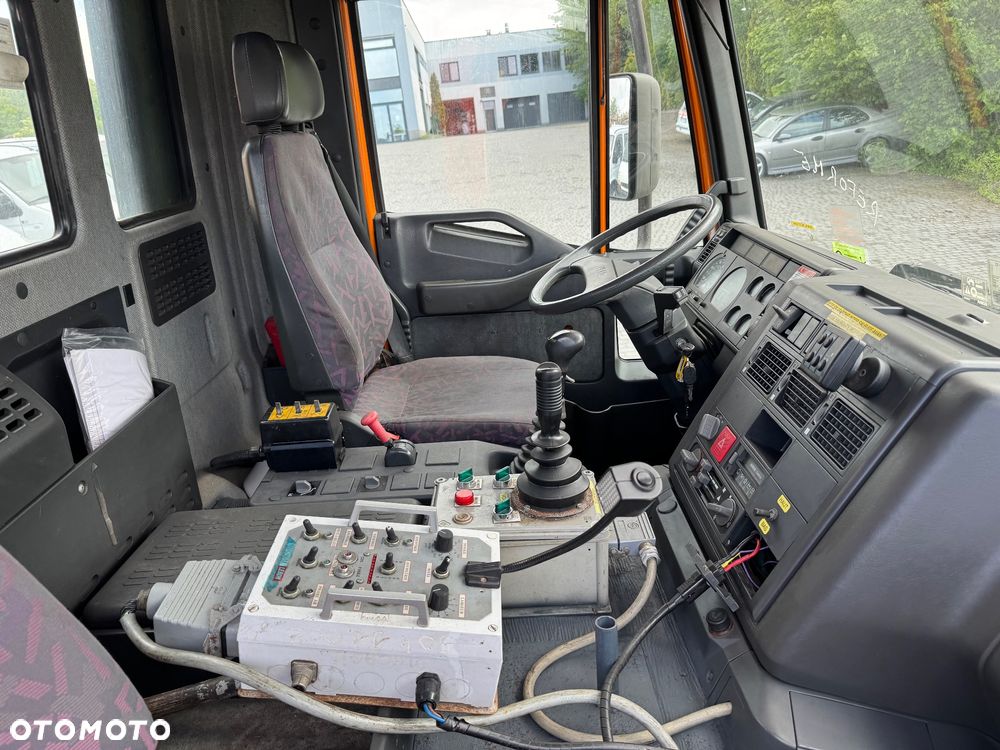 Iveco Eurotech 190E27 Hakowiec Solarka Piaskarka Pług Specjalny Tylko 94 tys km - 29
