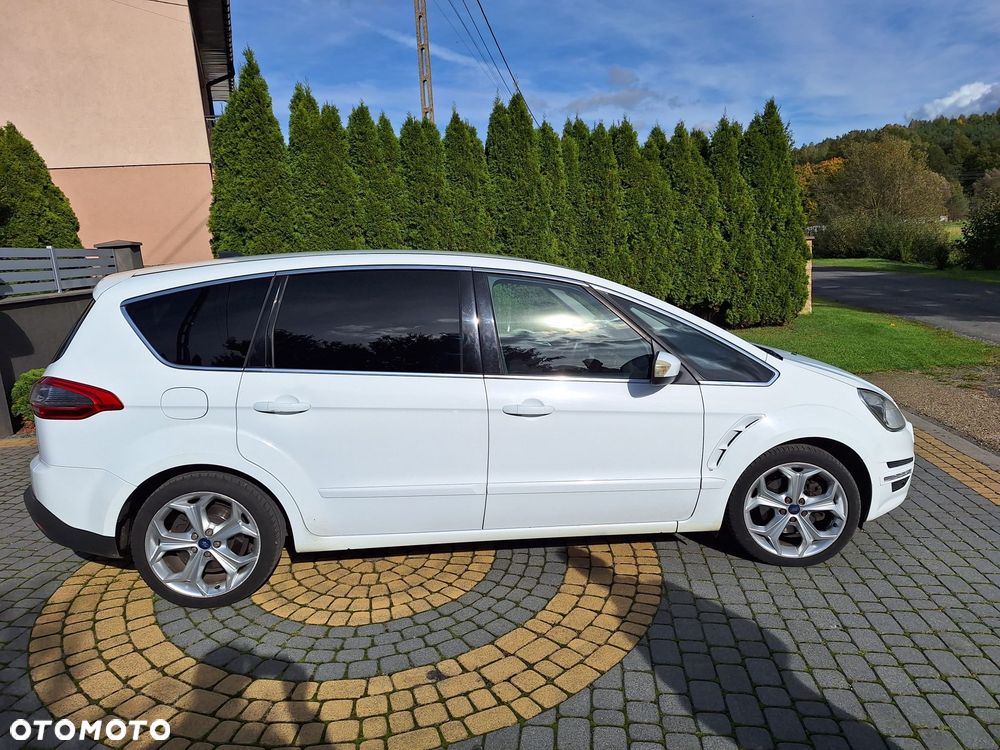Ford S-Max - 10