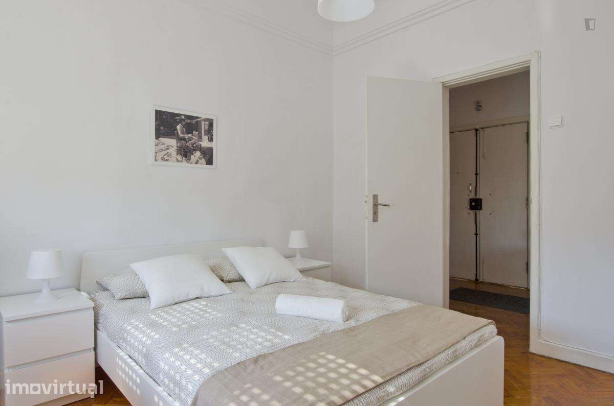 Quarto - localizado em Picoas Lisbon - Grande imagem: 4/22