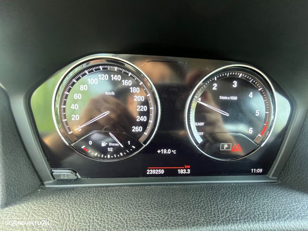 BMW 216 Gran Tourer d Aut. Luxury Line - 13