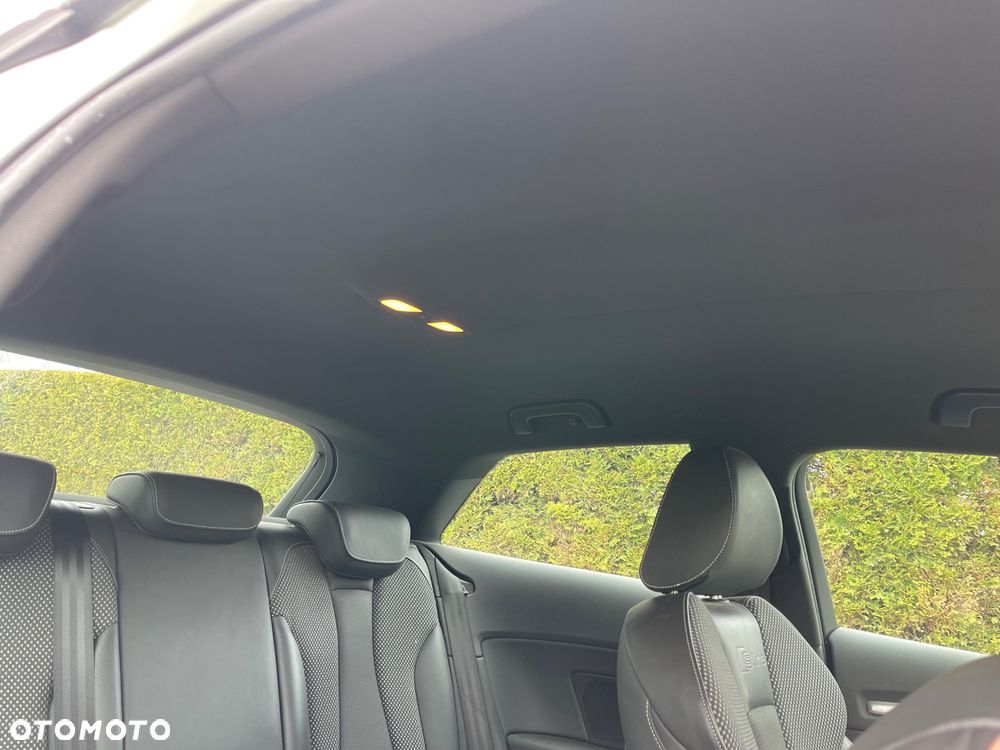Audi A3 3-drzwiowe 1.8 TFSI Attraction - 12