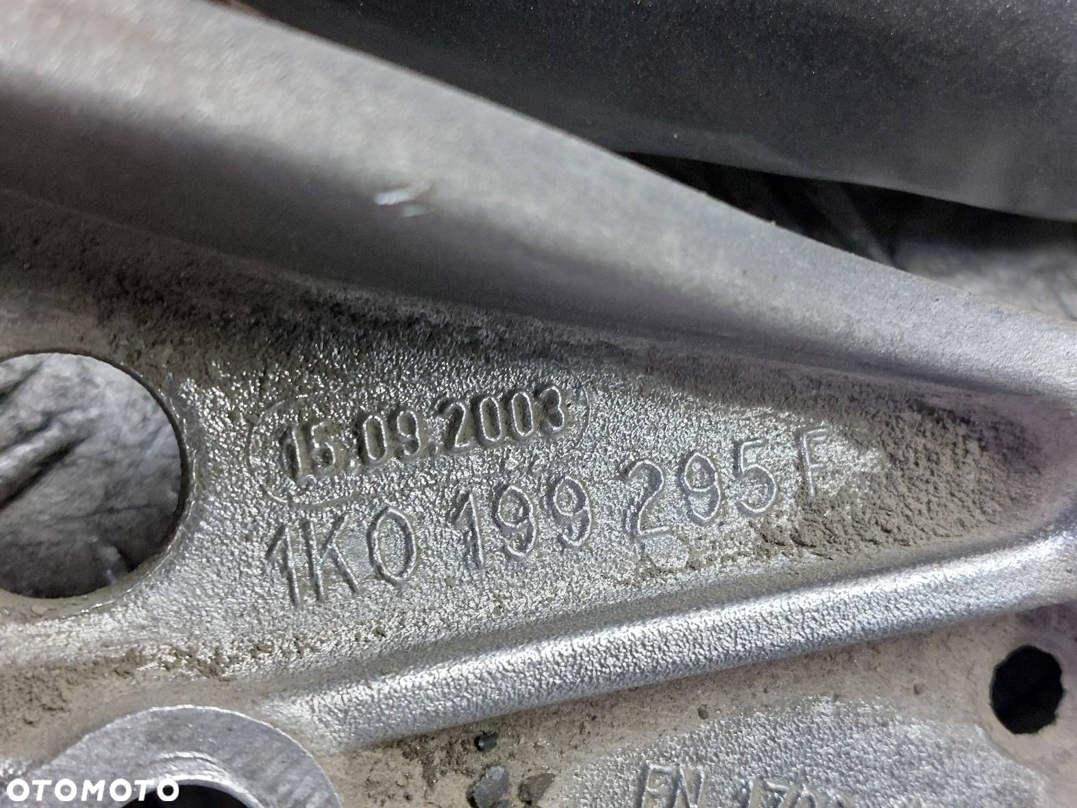 WAHACZ LEWY PRZÓD + PRAWY PRZÓD VW JETTA V 1K0199296F 1K0199295F - 3