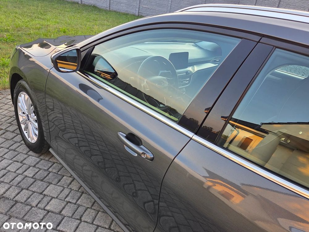 Ford Focus 2.0 EcoBlue Titanium Business - 28