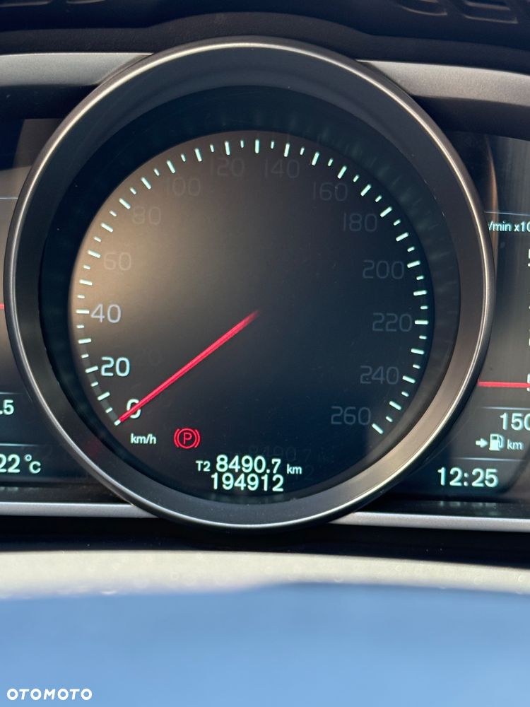Volvo V40 Cross Country D2 Kinetic - 19