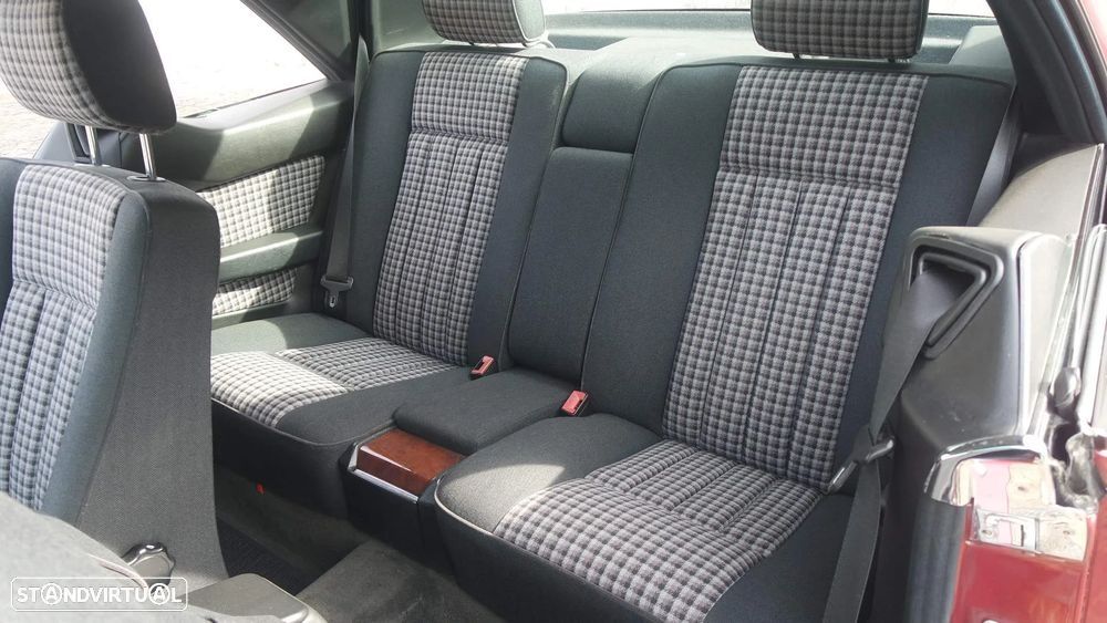 Mercedes-Benz E 200 - 17