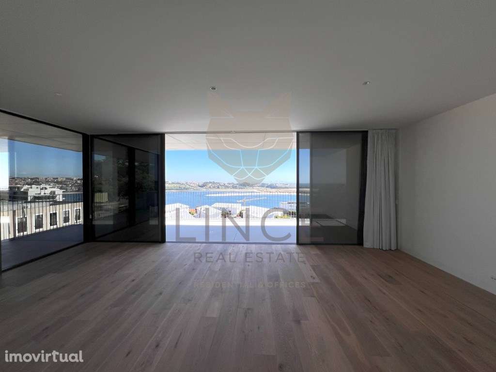 Apartamento T2 com vista rio desafogada em condomínio fechado - Grande imagem: 3/19