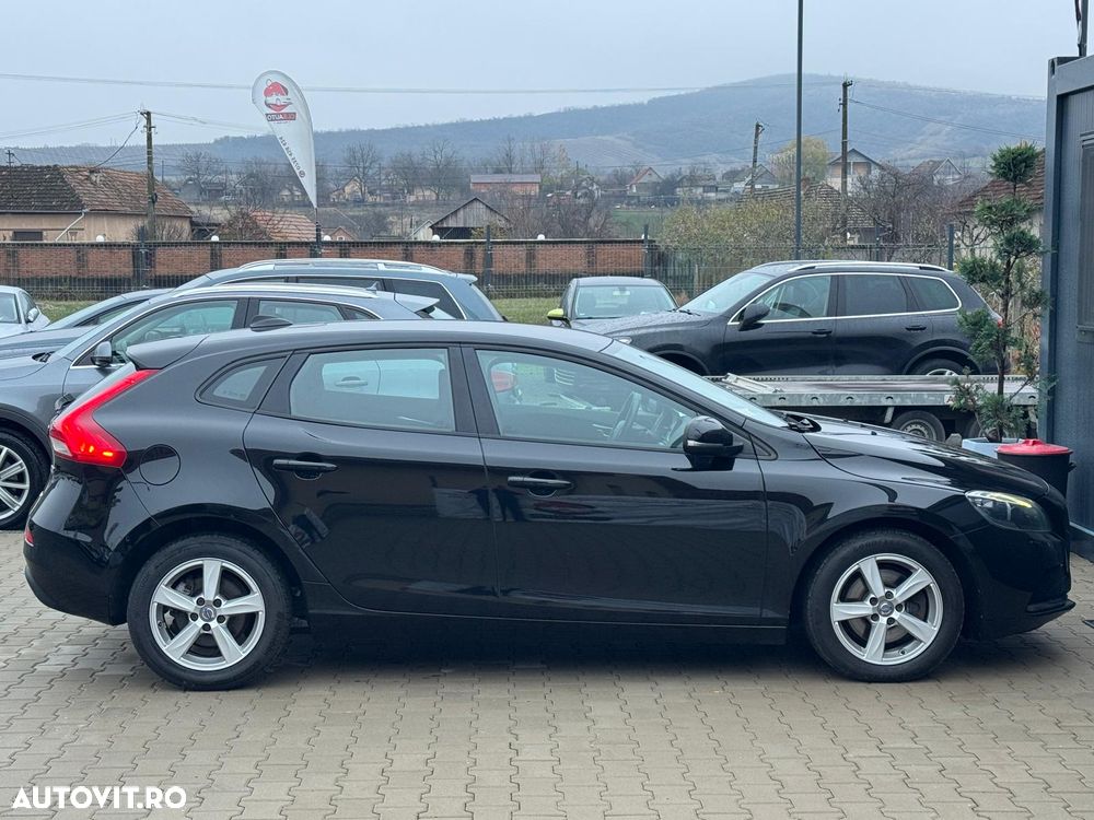 Volvo V40 D2 - 5