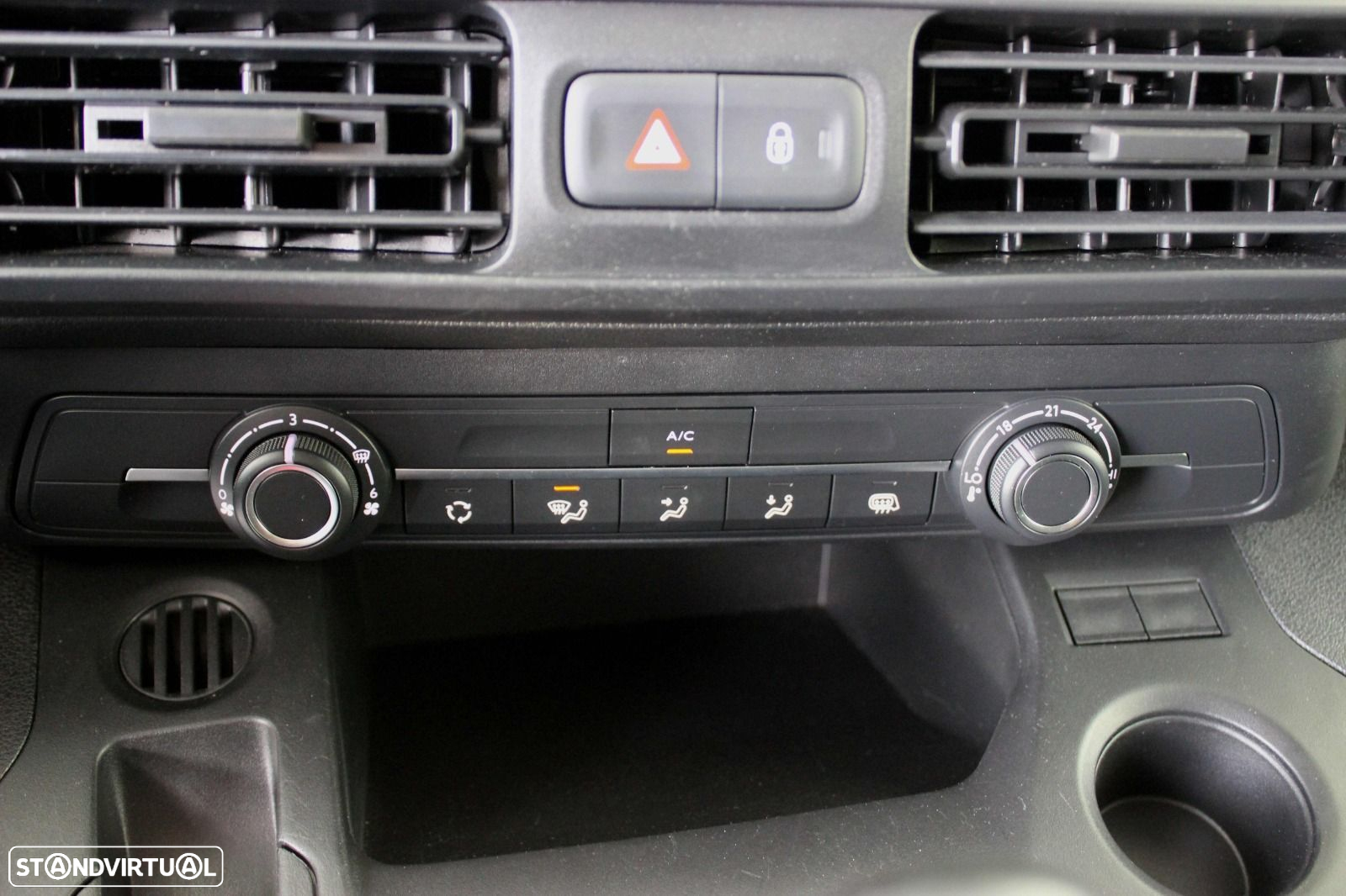Fiat Doblo 1.5 BlueHDi Maxi - 26