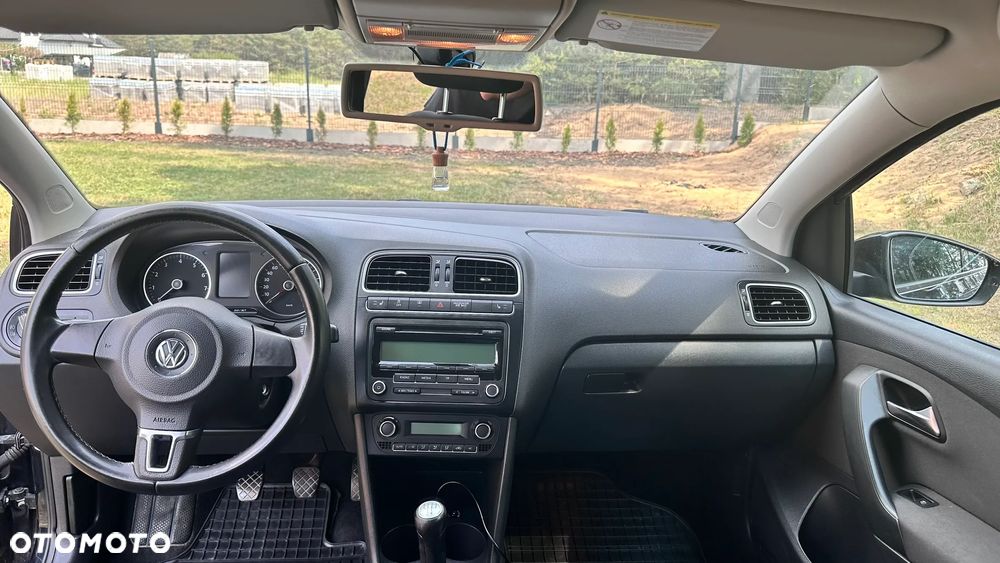 Volkswagen Polo 1.4 16V Comfortline - 8