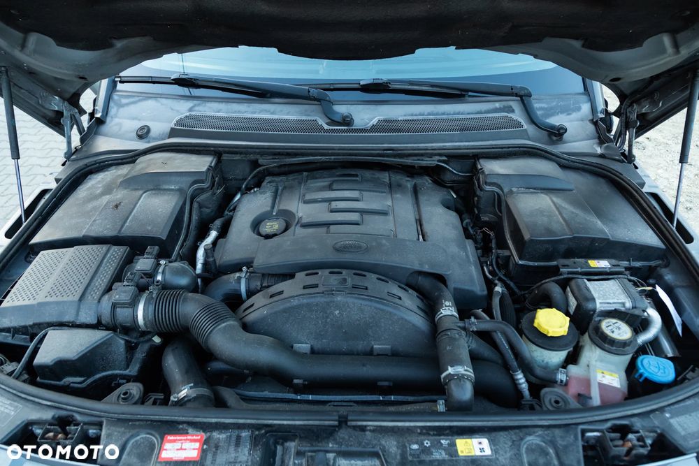 Land Rover Discovery SD V6 HSE - 22