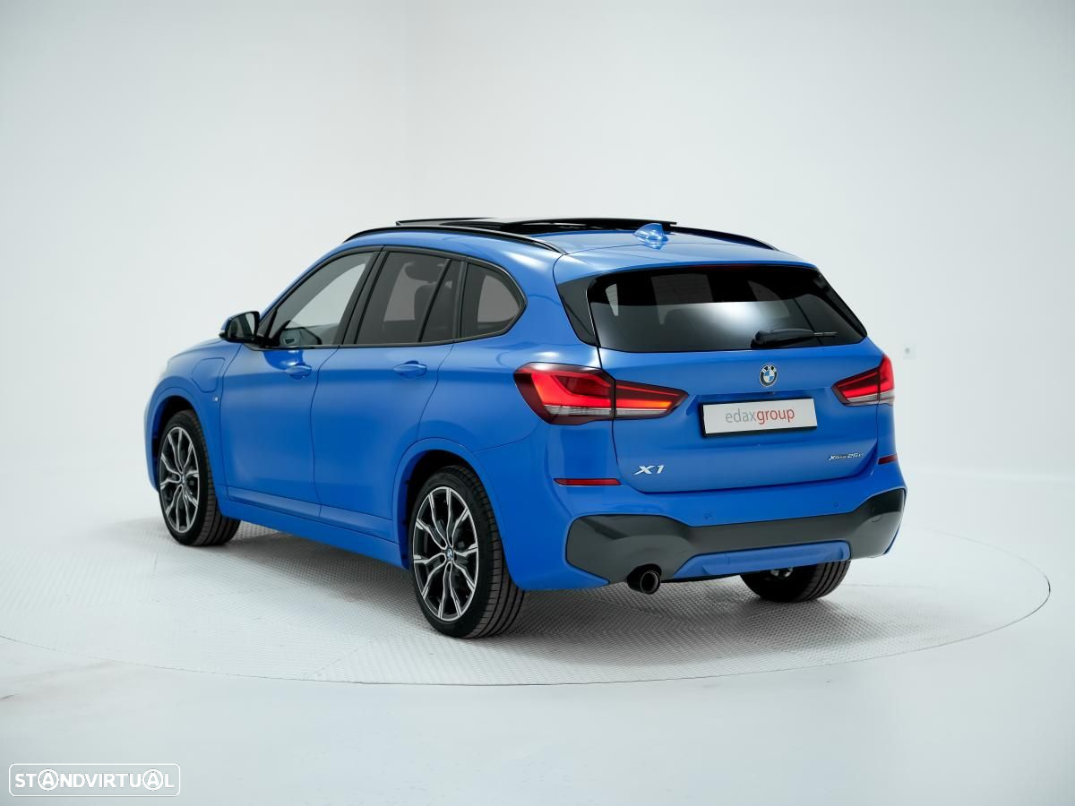 BMW X1 xDrive25e M Sport - 4
