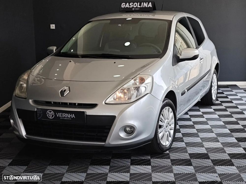 Renault Clio - 12