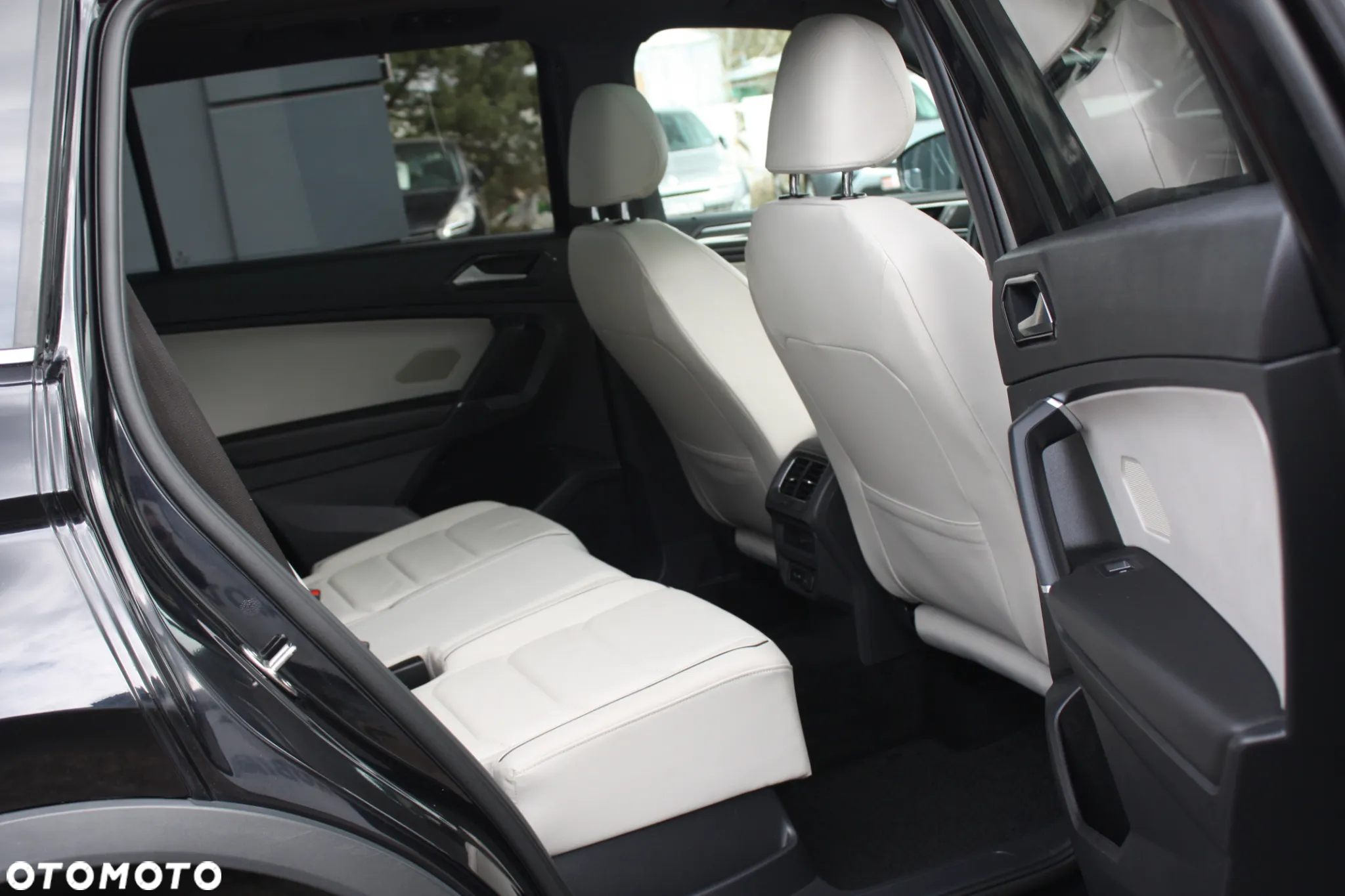 Volkswagen Tiguan Allspace 2.0 TSI 4Mot Highline DSG - 34