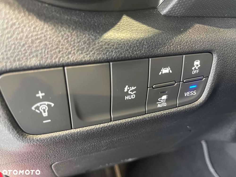 Hyundai Kona 39kWh Executive - 19