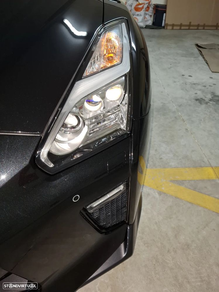 Nissan GT-R 3.8 V6 Black Edition - 44