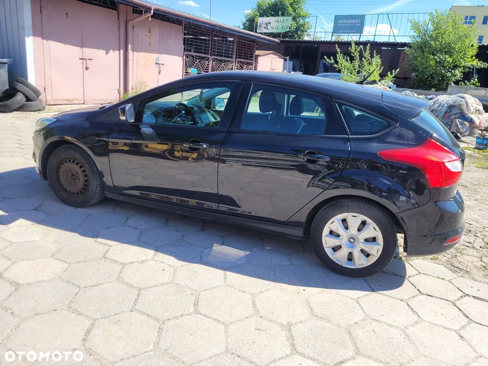 Ford Focus 1.6 TDCi DPF SYNC Edition - 19