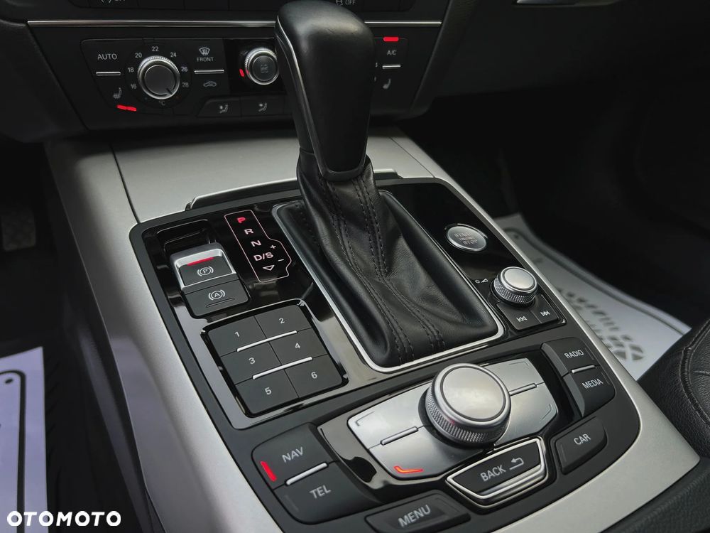 Audi A6 Avant 2.0 TDI Ultra S tronic - 33