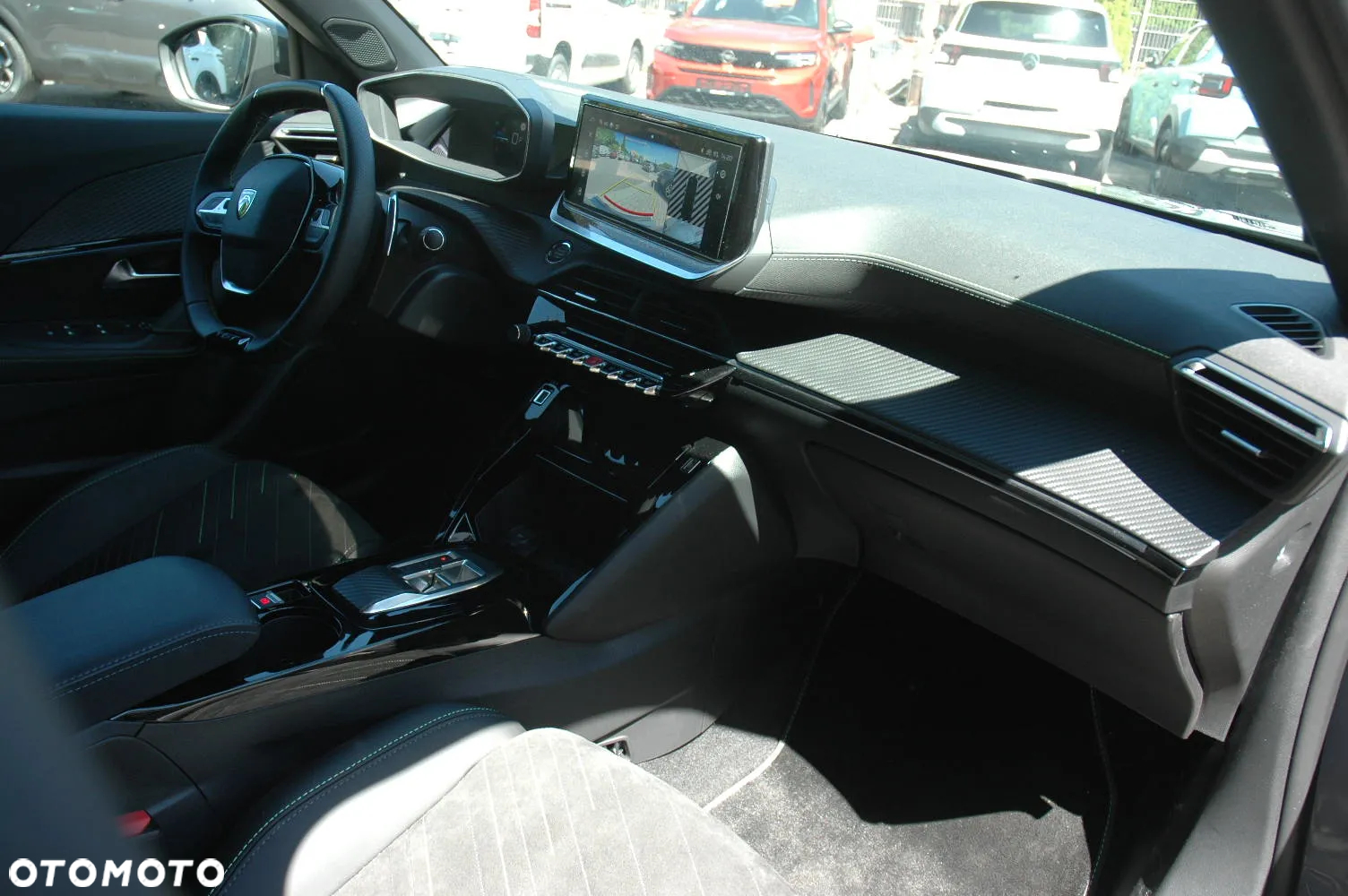 Peugeot 2008 PureTech mHEV GT e-DCS6 - 7