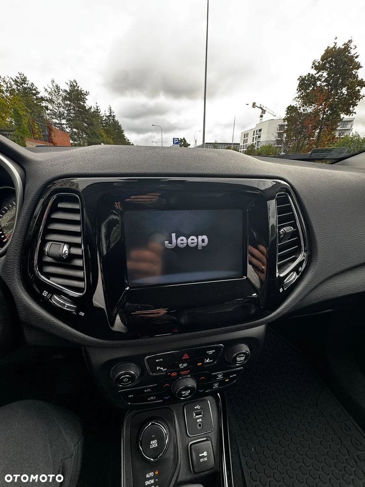 Jeep Compass 1.4 TMair Limited 4WD S&S - 27