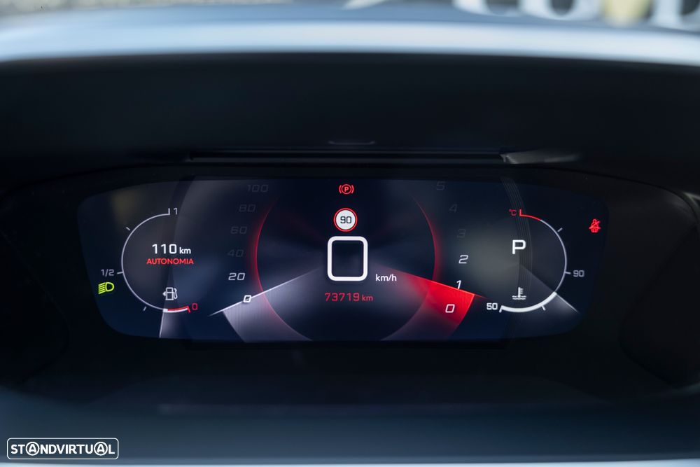 Peugeot 2008 1.2 PureTech Allure Pack EAT8 - 9